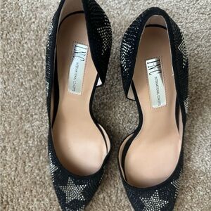 INC International Concepts Black and Silver Patterned Heels
